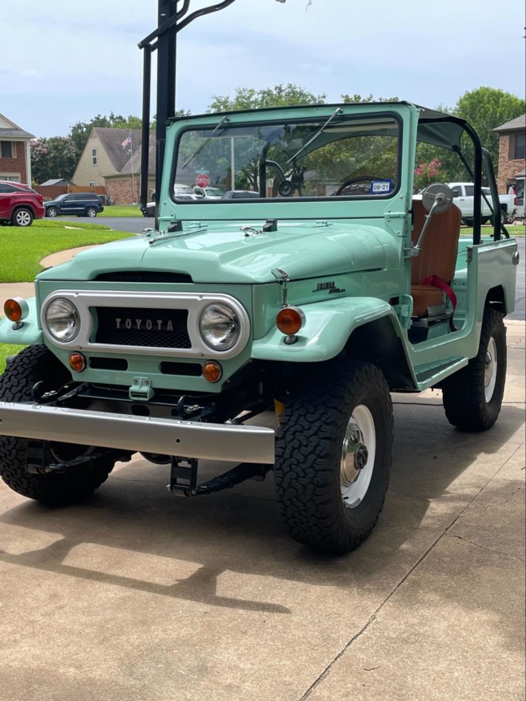 Photo of a DIY painted Toyota 4x4